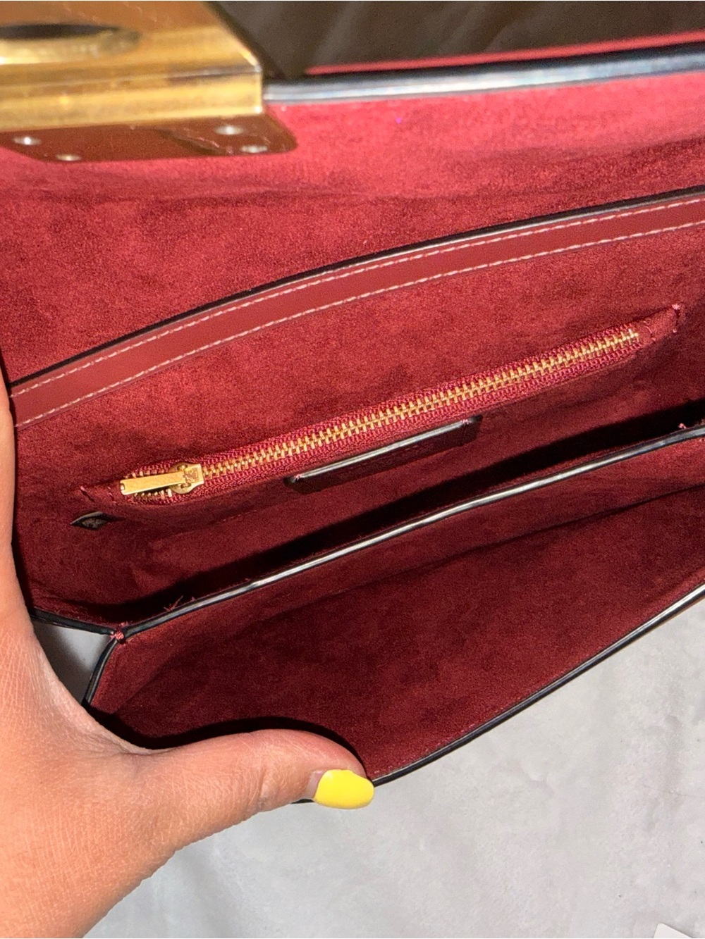 COACH Hutton Shoulder Bag in Colorblock - Picture 8 of 16